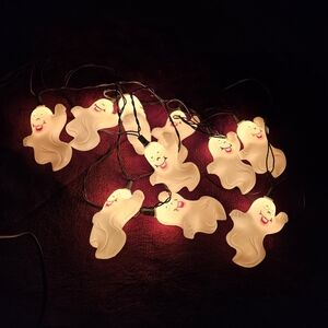 Vintage 1996 Rare Halloween Ghost Lights 112 in set of 10 Smiling Happy Ghost
